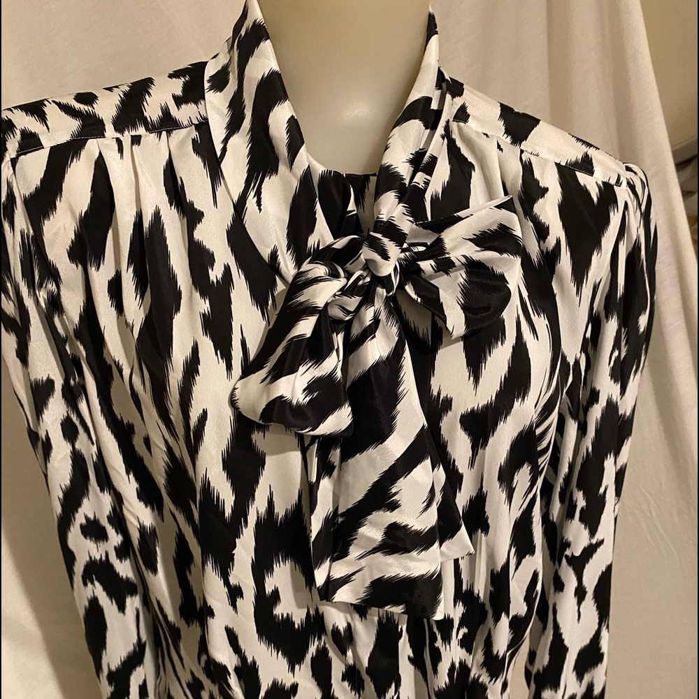 Blouse Ladies Vintage Black &White Print 10